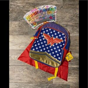 Wonder women backpack w/pen set